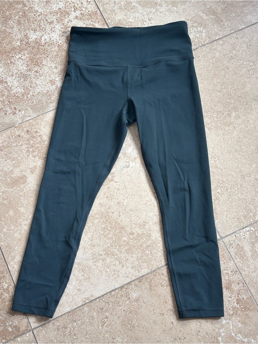 Athleta Ultra High-Rise Elation 7/8 Leggings